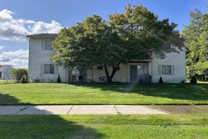 featured image of 378 Stratford Way #4