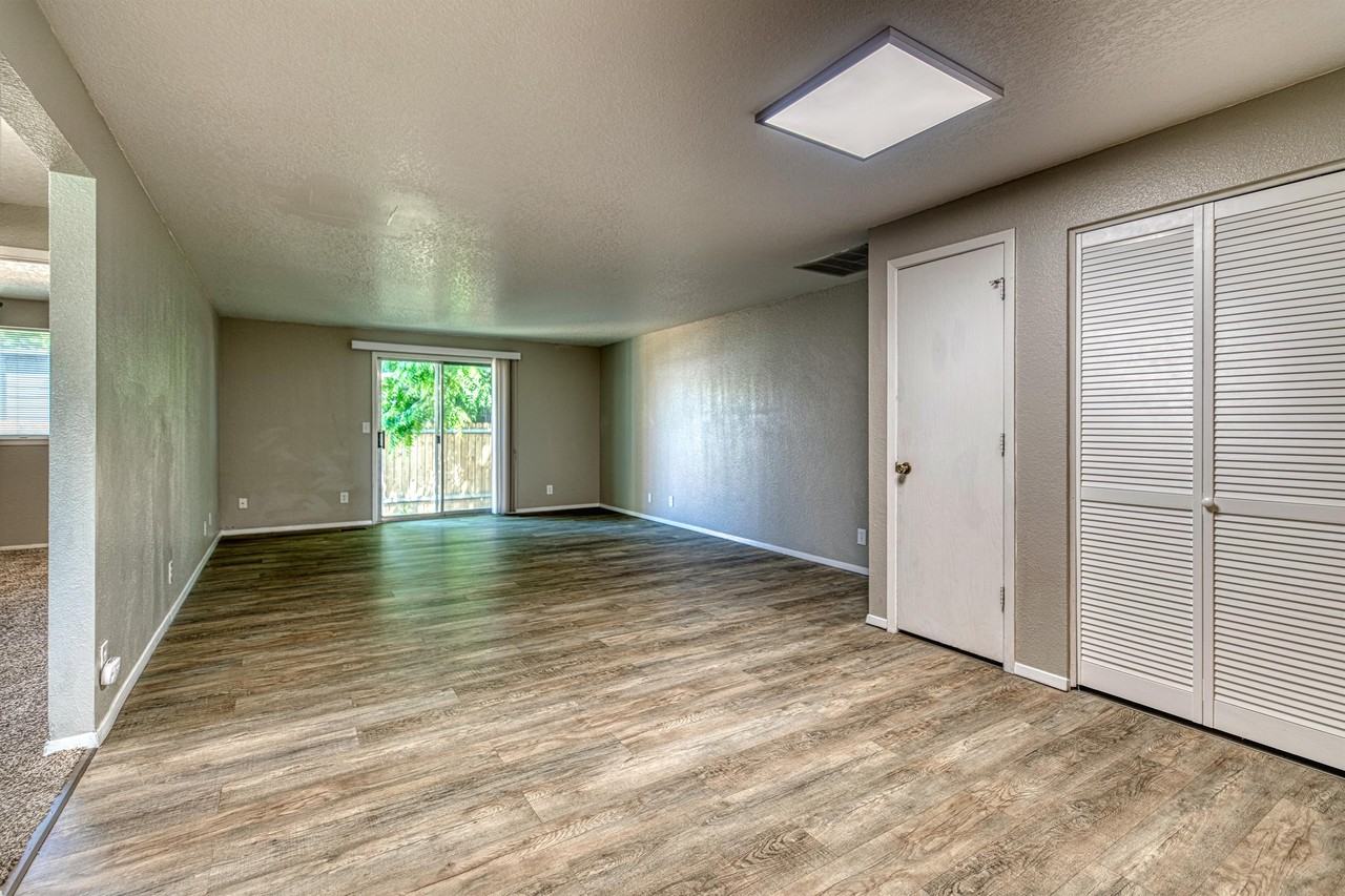 2776 N Reno Way #1 - Photo 5 of 13