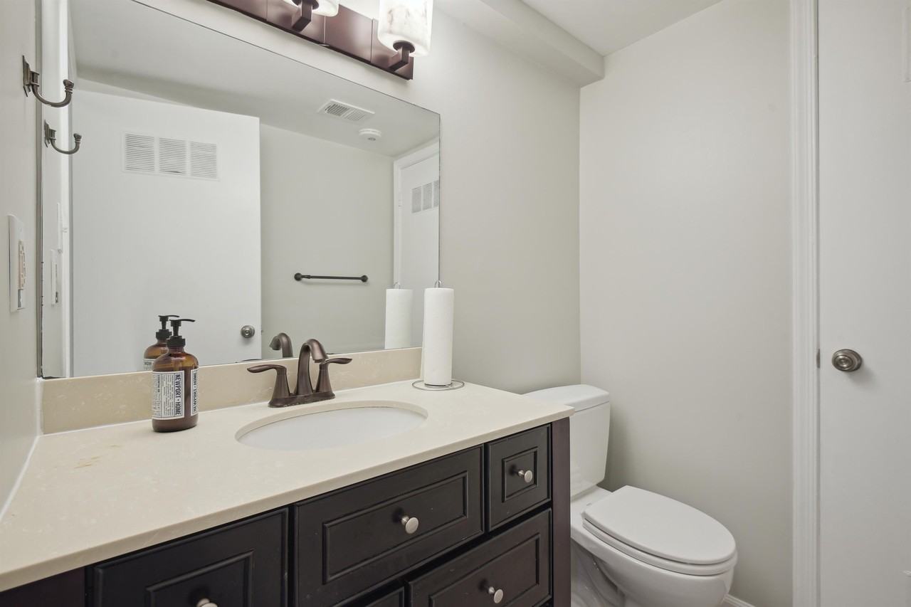 6412 Needle Leaf Dr #1 - Photo 6 of 35
