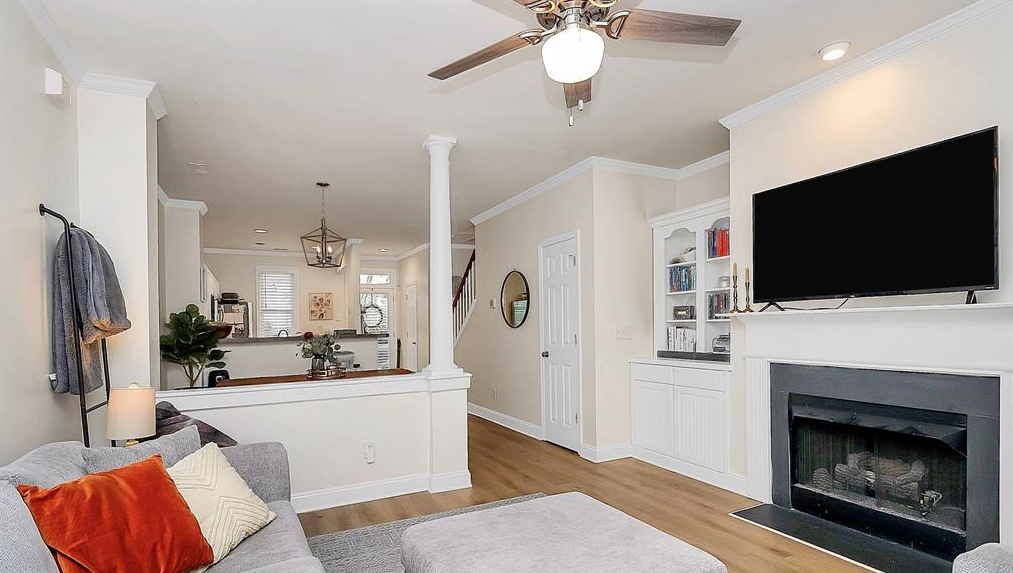 1532 Cleveland Ave #1 - Photo 5 of 10