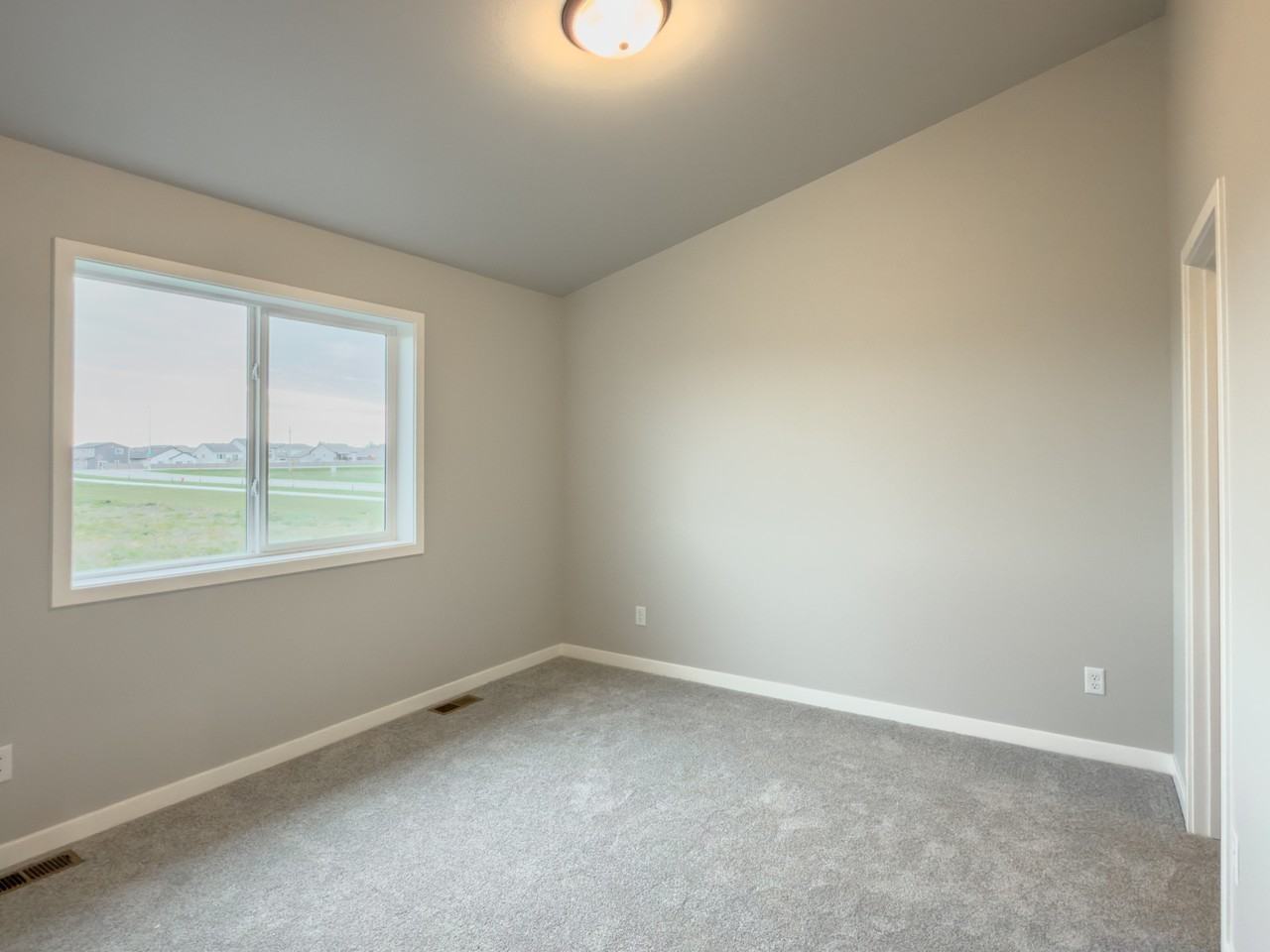 6290 87th Ave S #1 - Photo 5 of 11