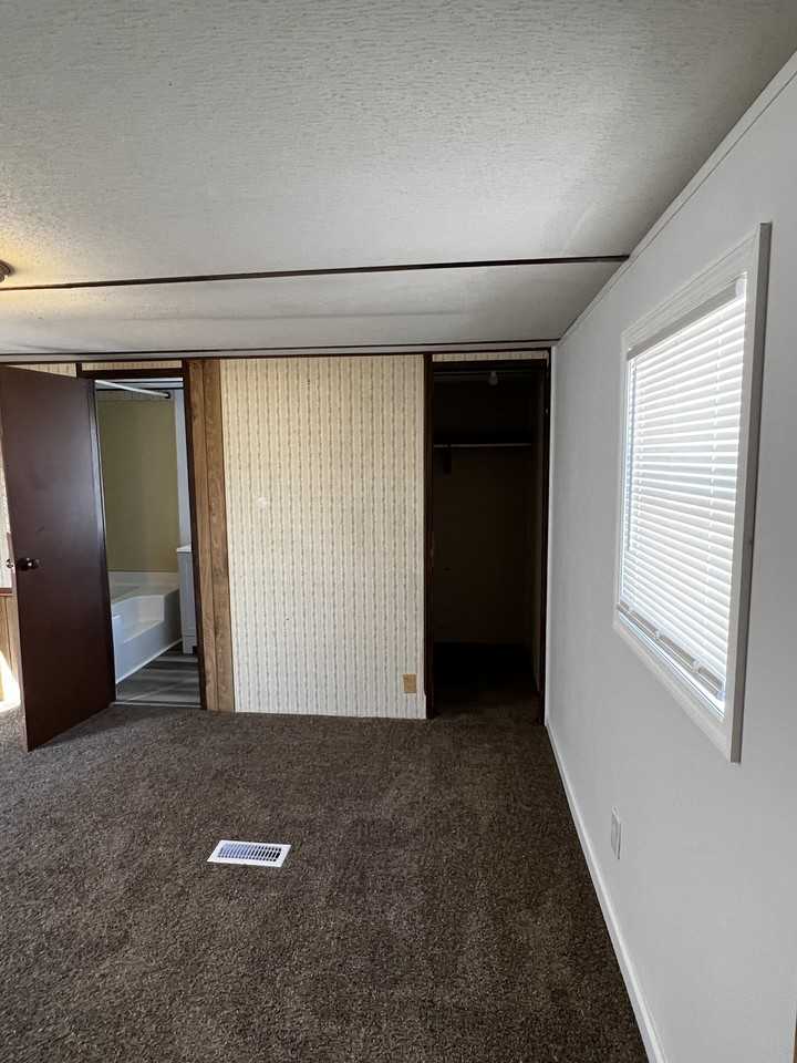 312 Becky Ln #56 - Photo 3 of 9