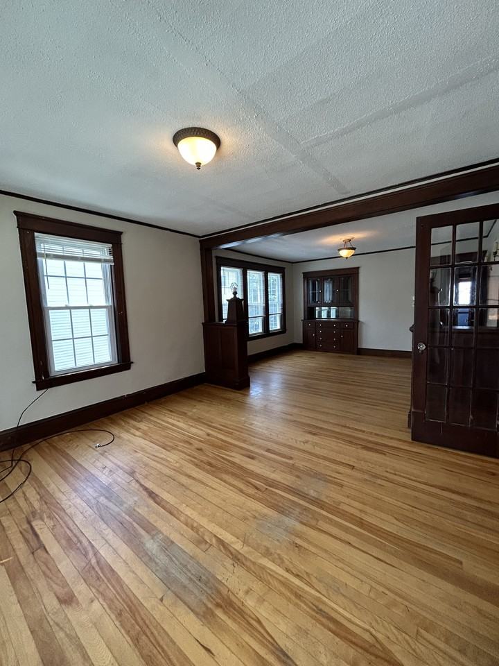 81 Fairfax Rd #2 - Photo 7 of 23