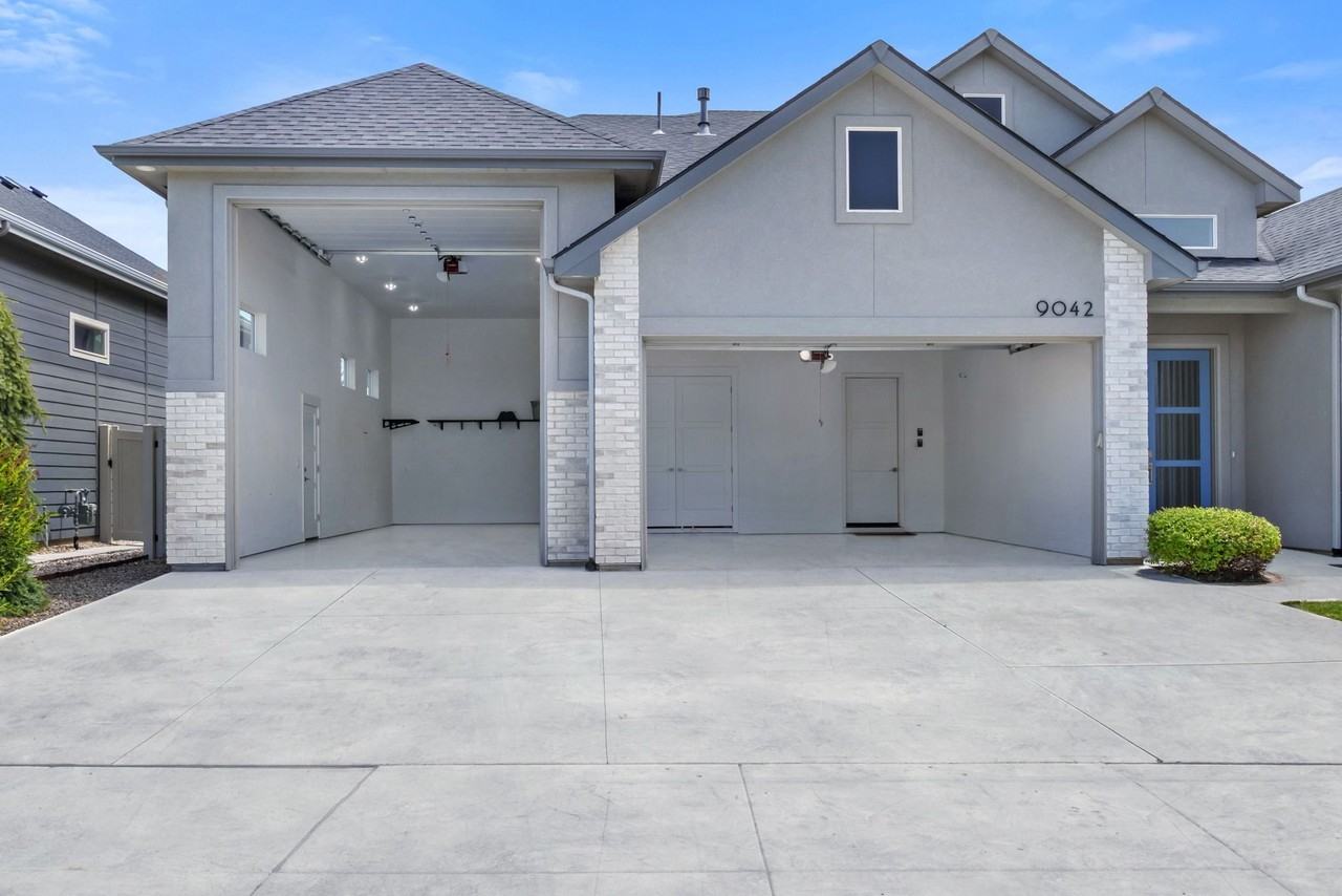 9042 S La Pampa Way #1 - Photo 2 of 50