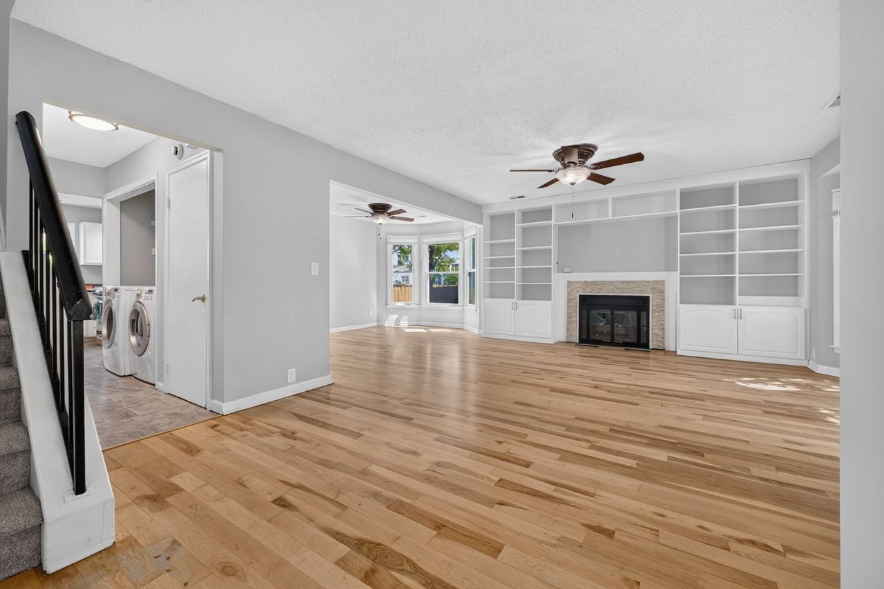 1316 Llewellyn Ave #1 - Photo 5 of 25