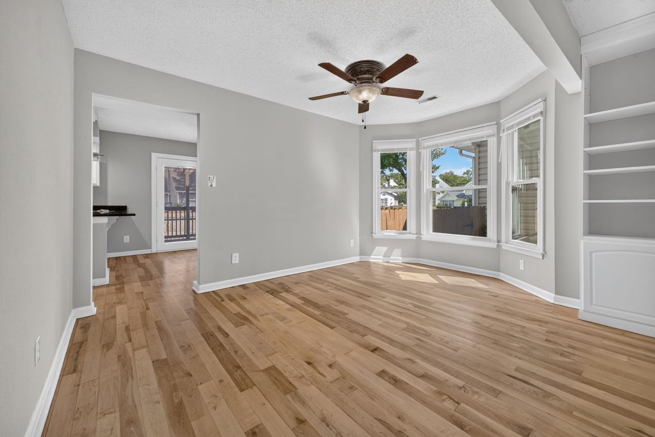 1316 Llewellyn Ave #1 - Photo 6 of 25