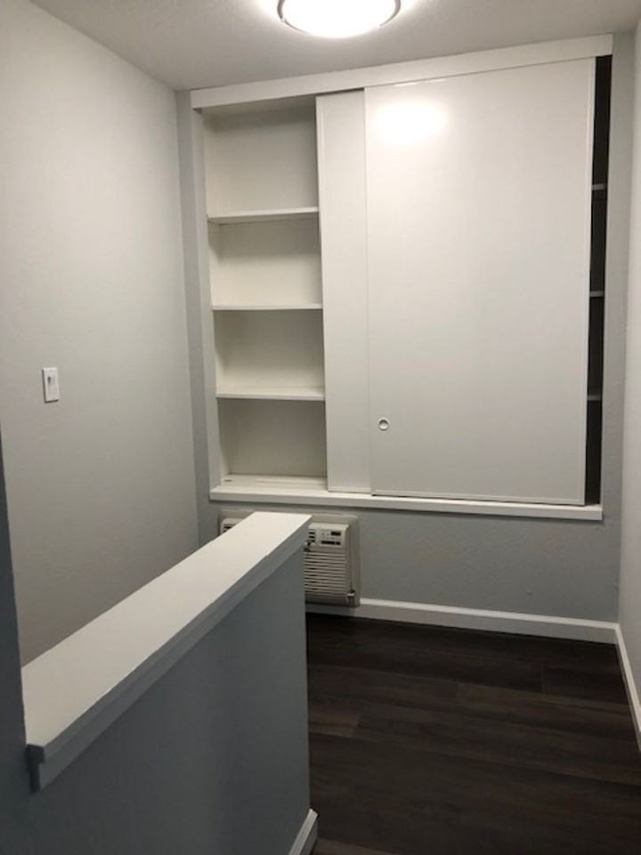 Village Square Townhouses - Photo 7 of 35