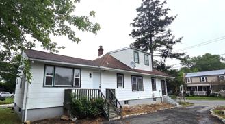 117 Browning Ave - Photo 1 of 1