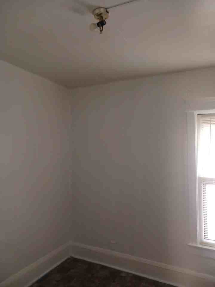 1214A S 22nd St Lowr Rear - Photo 7 of 12