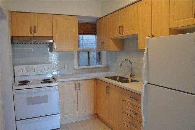 621 College Street #2 - Photo 2 of 10