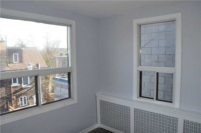 621 College Street #2 - Photo 3 of 10
