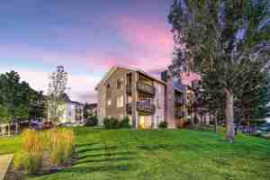 featured image of 1129 S Eaton Cir