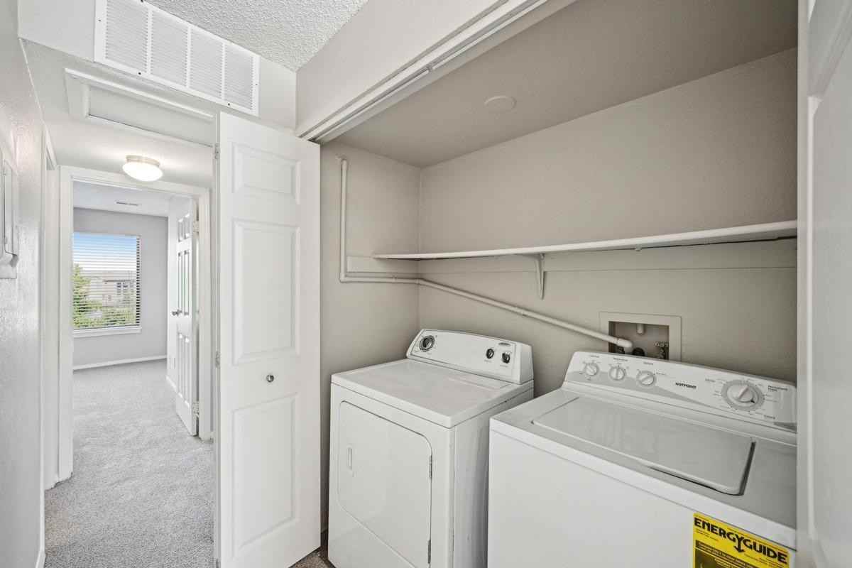 1129 S Eaton Cir - Photo 7 of 42