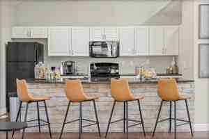 featured image of 1129 S Eaton Cir