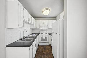 featured image of 1129 S Eaton Cir