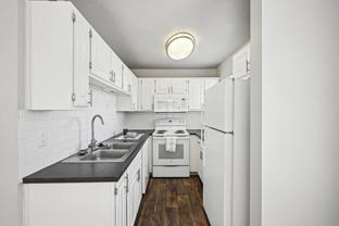 1129 S Eaton Cir - Photo 1 of 1