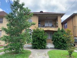 featured image of 2817 Paris Ave