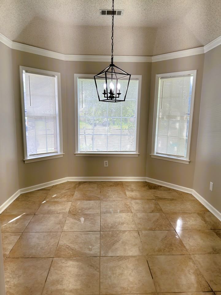 9040 Pepper Hollow Ct #1 - Photo 3 of 18