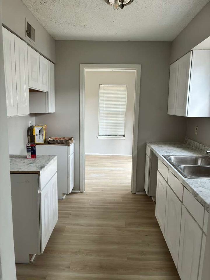 5636 Pathway Cir #1 - Photo 3 of 9