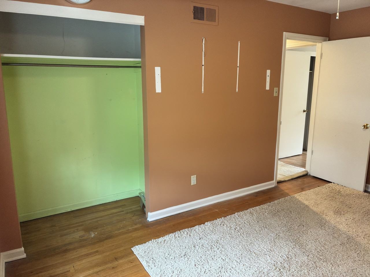 1566 Arcadia St #1 - Photo 4 of 8