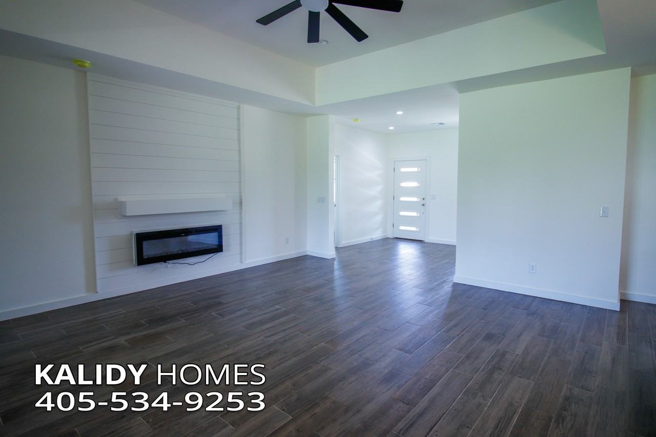 17610 Salma Rd #1 - Photo 4 of 32