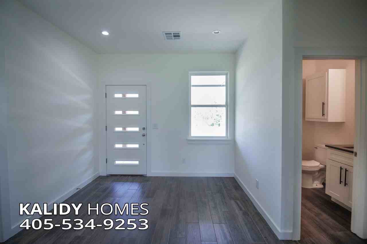 17610 Salma Rd #1 - Photo 5 of 32
