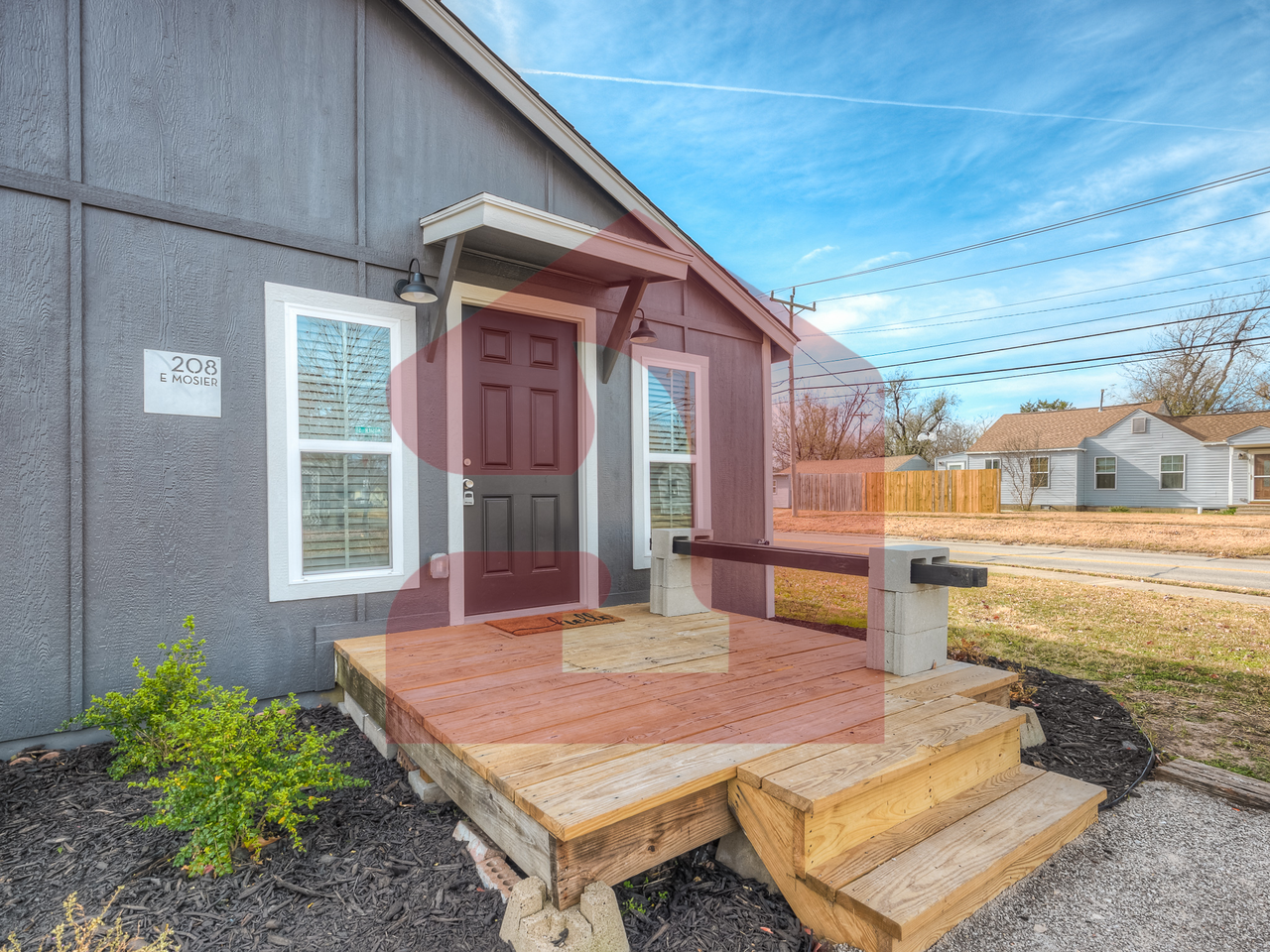 208 E Mosier St - Photo 5 of 50