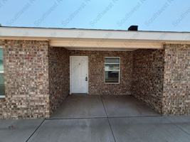 featured image of 1208 W Manana Blvd