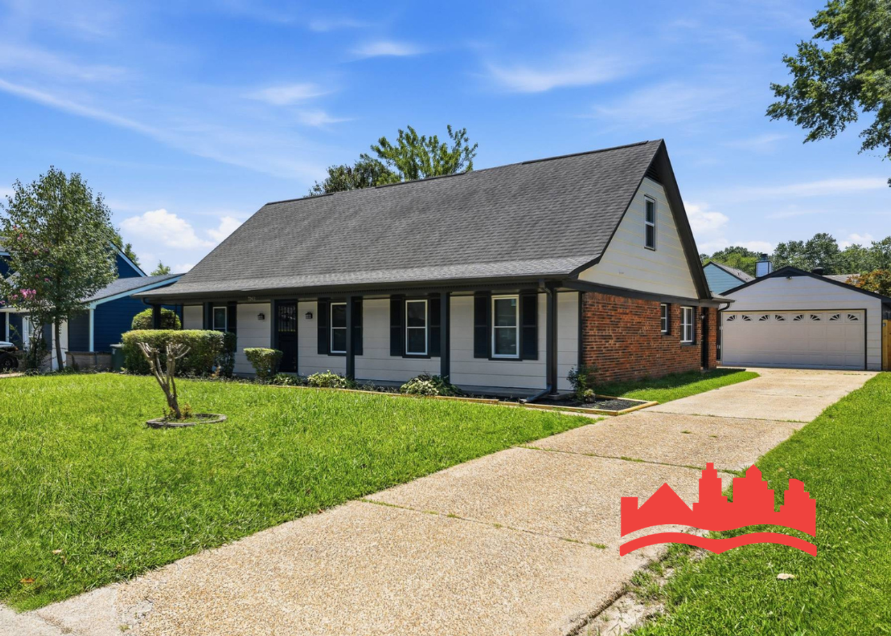 7243 Newling Ln - Photo 2 of 40