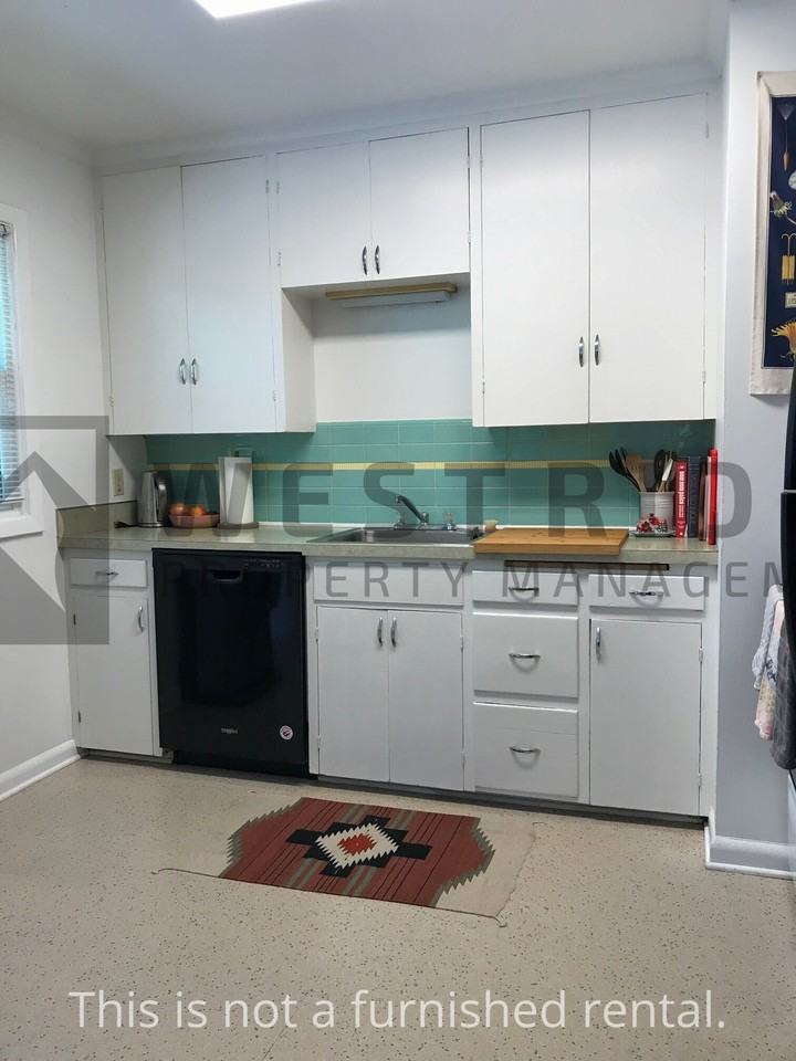 2702 Se 38th Ave #2702 - Photo 5 of 12