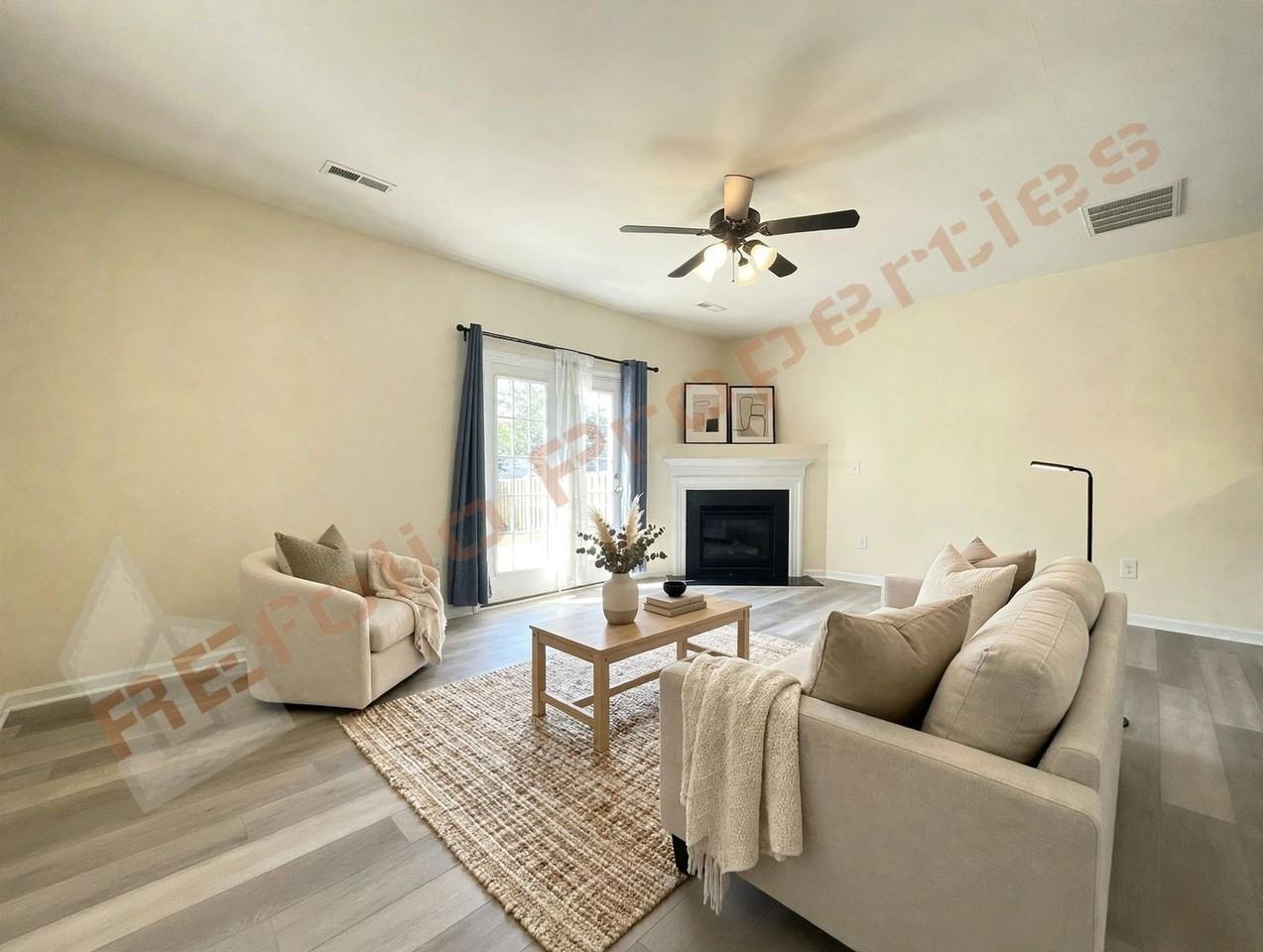 1304 Cozart St - Photo 6 of 31