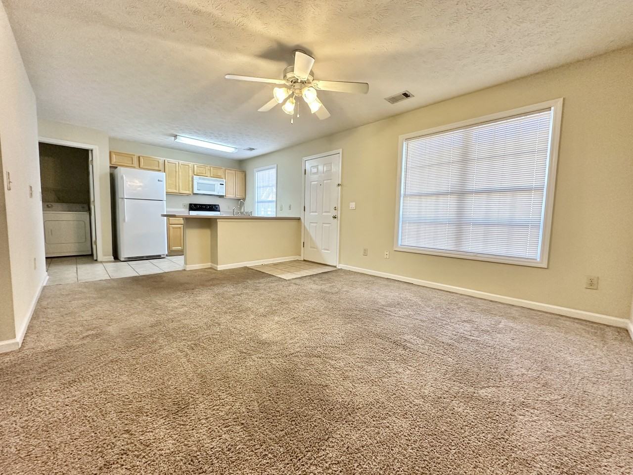 535 W Glenn Ave #212 - Photo 3 of 7