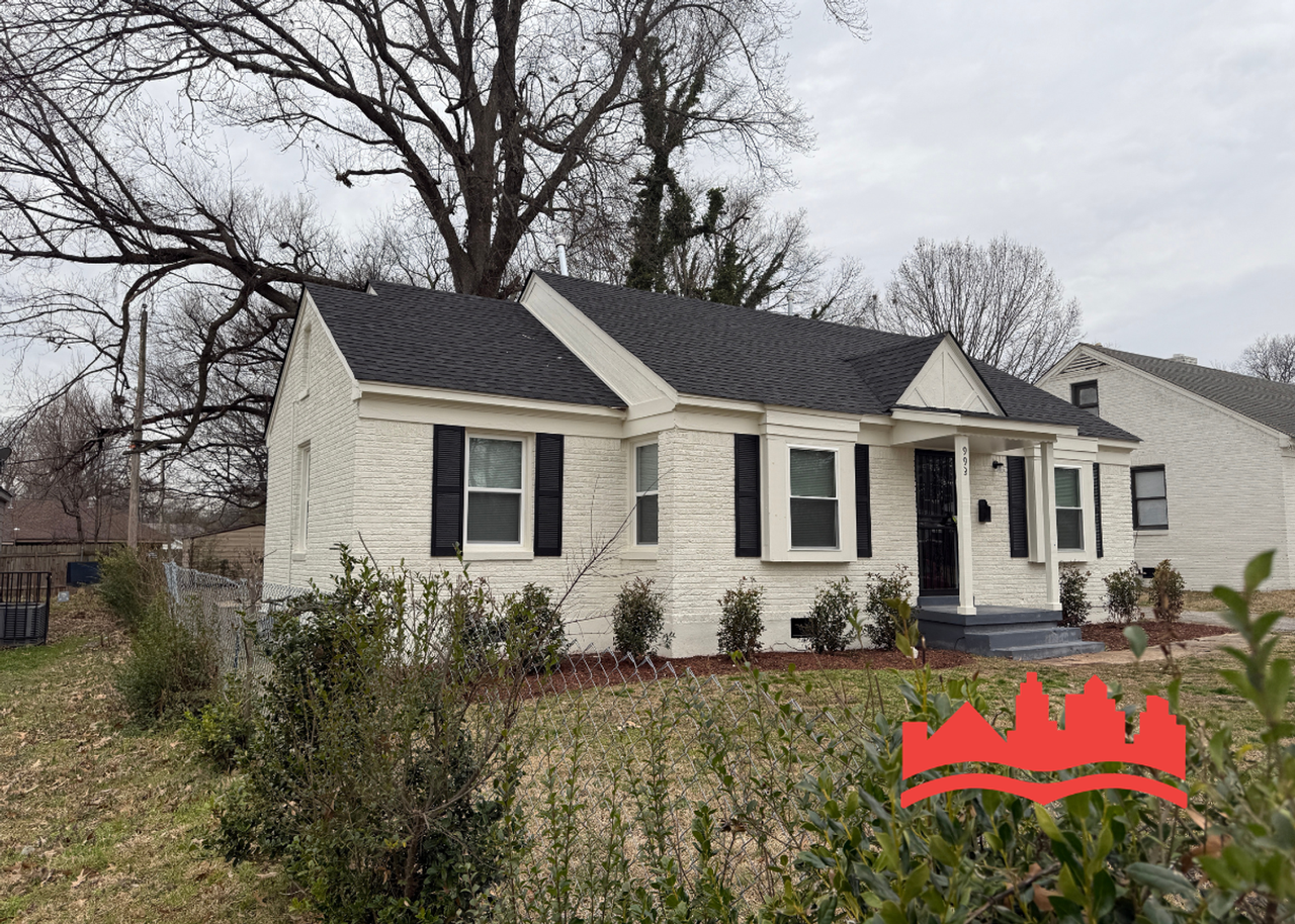 993 Gordon St - Photo 3 of 17