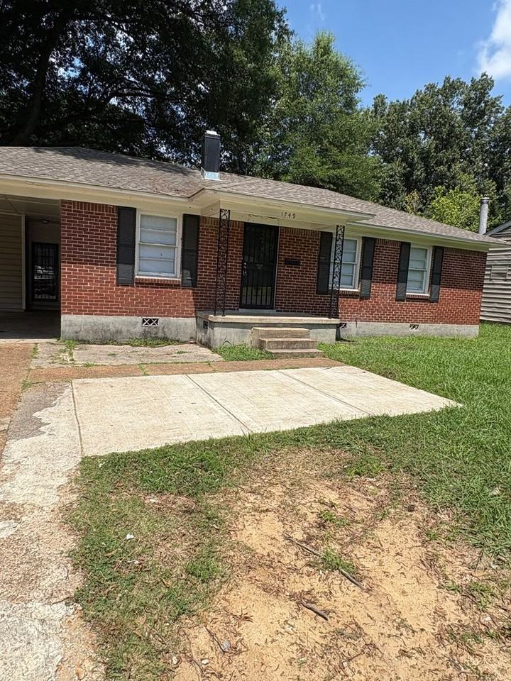 1749 S Perkins Rd - Photo 2 of 20