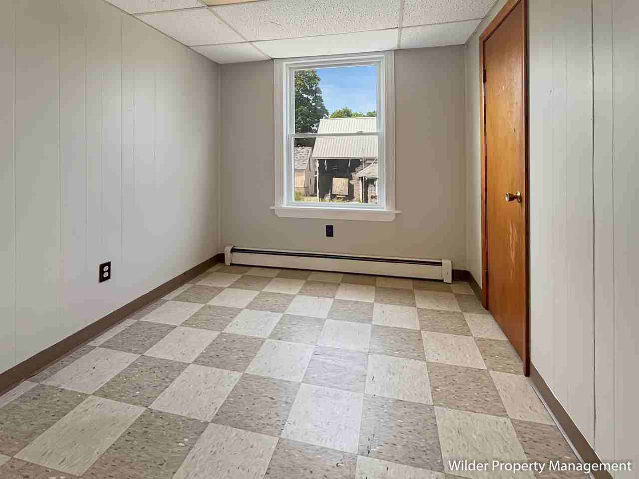 40 Aroostook Ave #4 - Photo 5 of 6