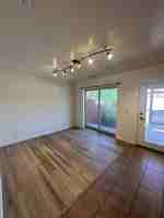 featured image of 208 East 200 South - 2Suit 1-6 #2