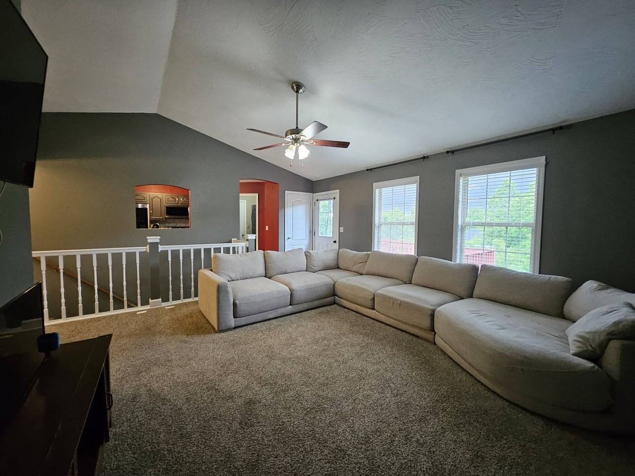 15630 Top Dr #1 - Photo 4 of 10