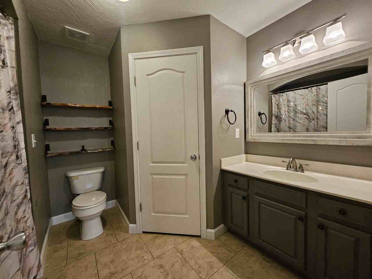 15630 Top Dr #1 - Photo 7 of 10