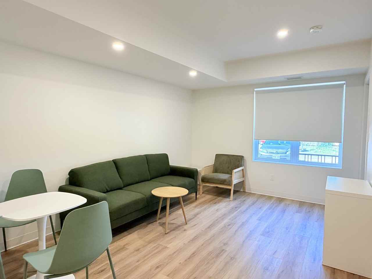 185 Randolph Pl #103 - Photo 7 of 8