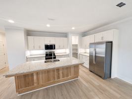 featured image of 1549 Payne St #2