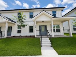 featured image of 1549 Payne St #2