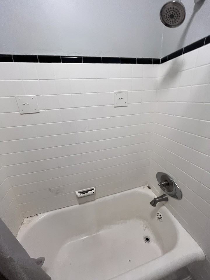 219 Western Ave #2 - Photo 4 of 8