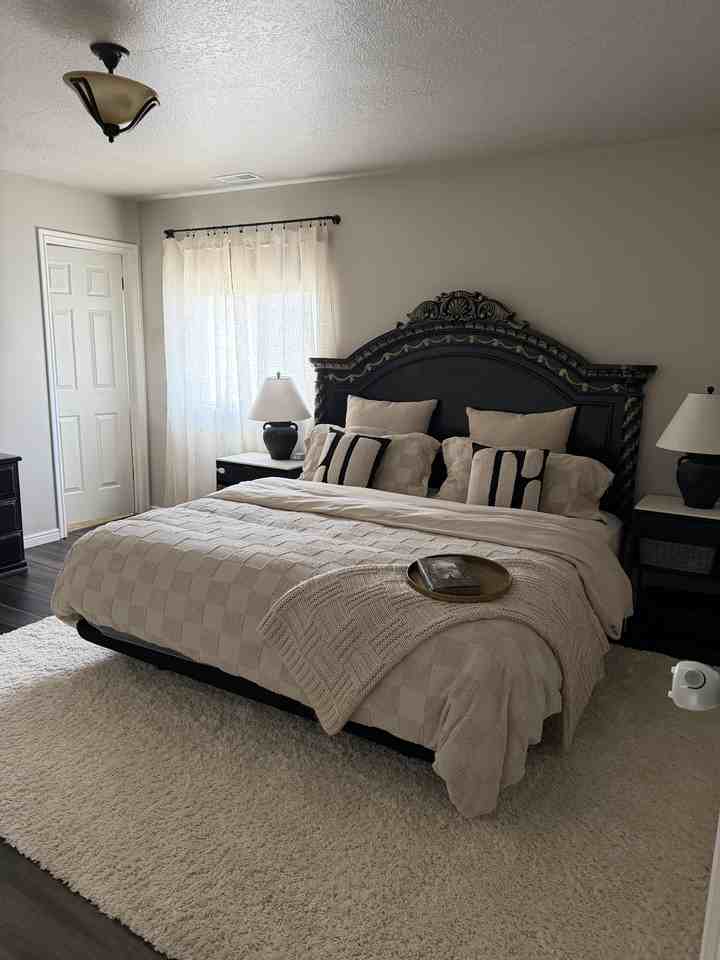 117 N 5th St #1 - Photo 6 of 19