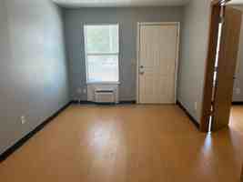 featured image of 1706 Powell St