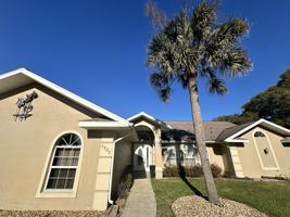 featured image of 5953 Ne 62nd Court Rd #1