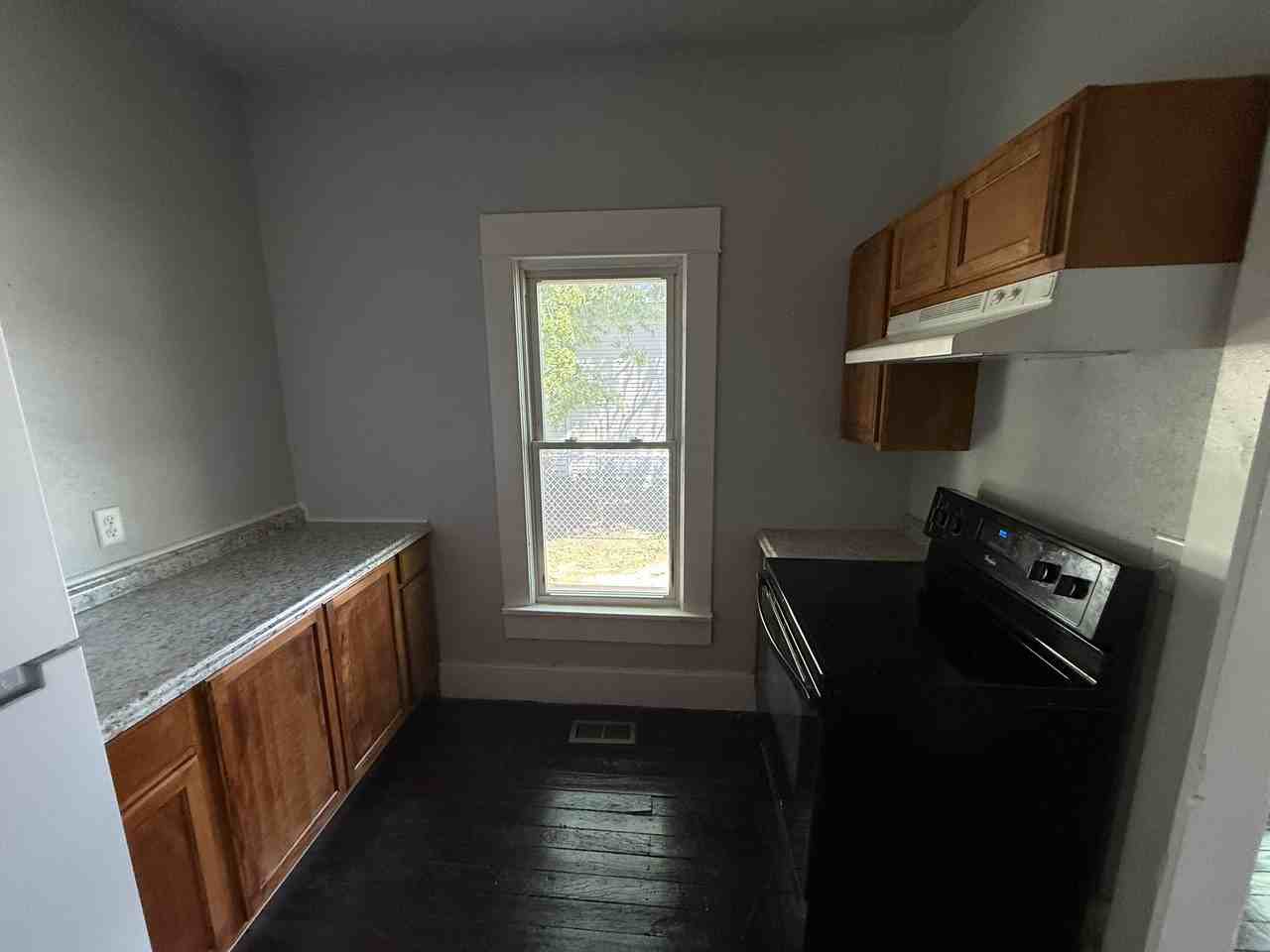 722 E 7th Ave #1 - Photo 4 of 13