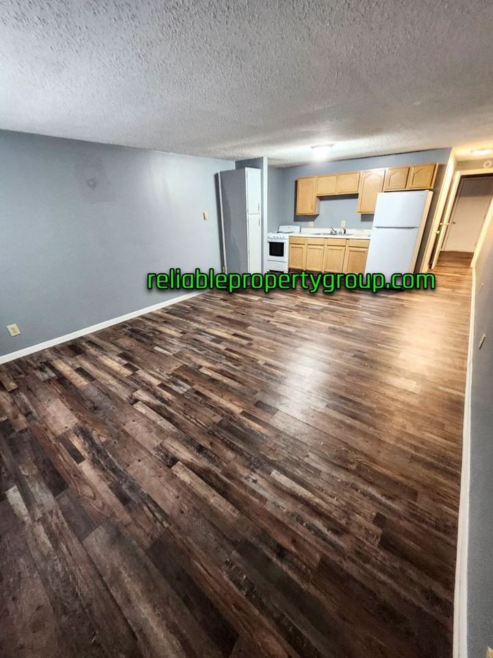 805 N Washington St #7 - Photo 2 of 10