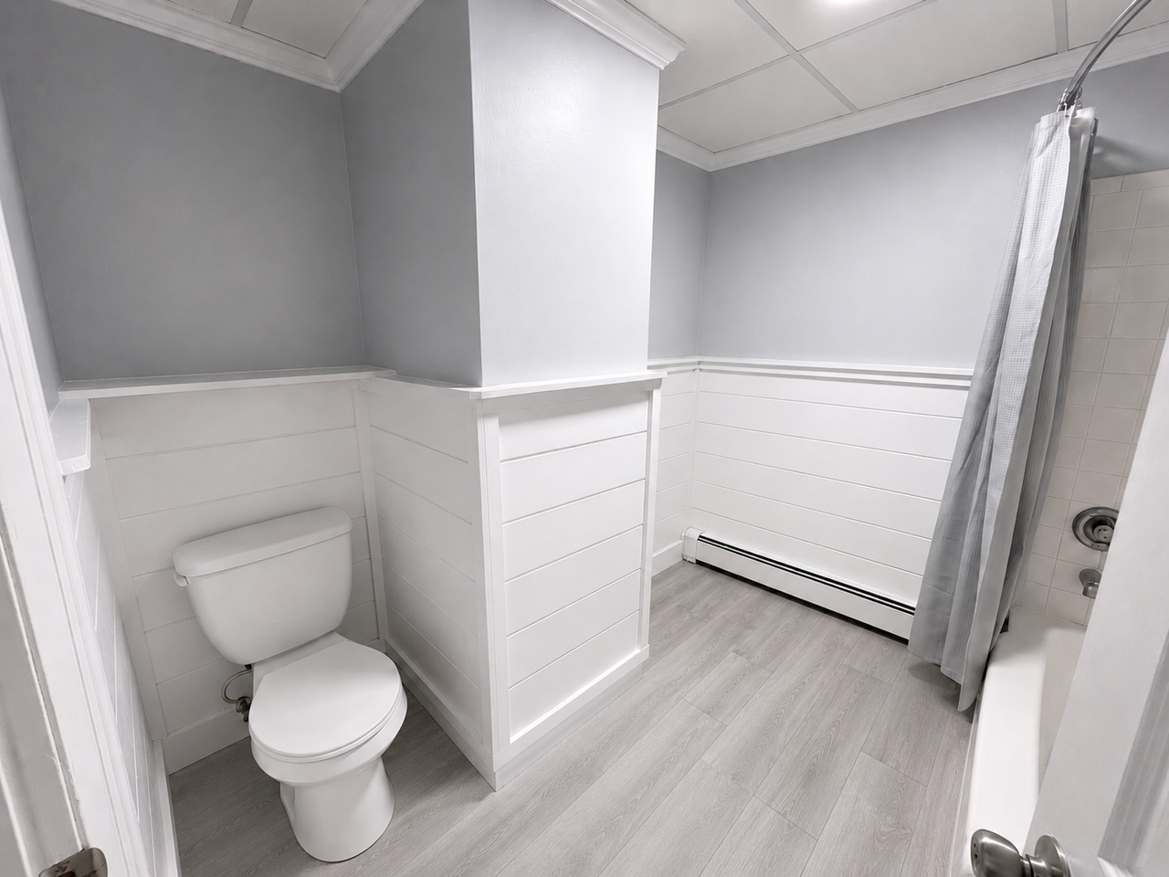220 Weir St #4 - Photo 6 of 20