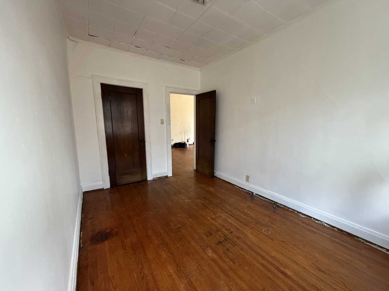 230 W Jackson Blvd #J - Photo 6 of 9
