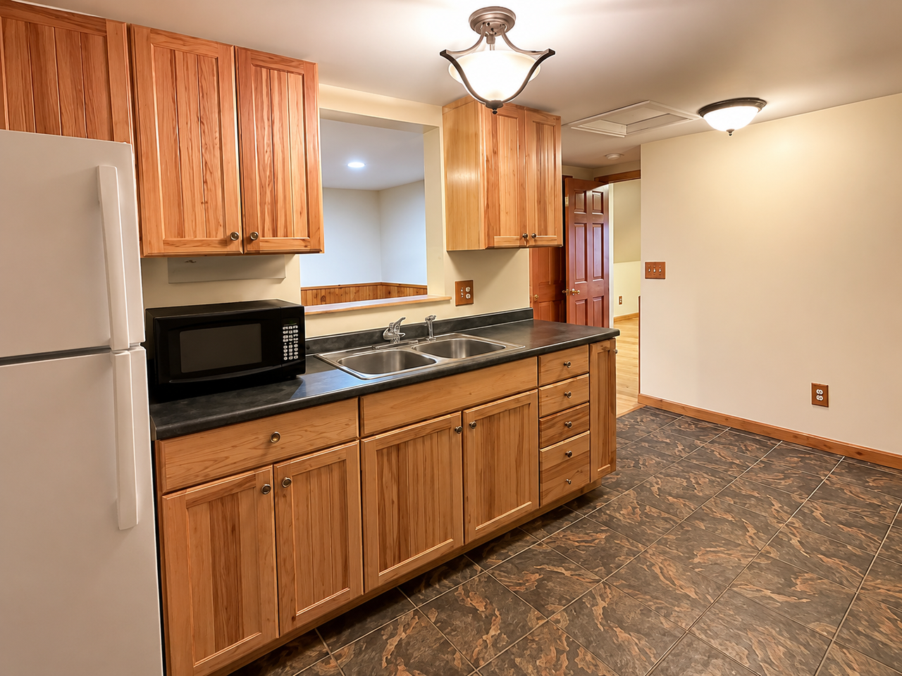 9 Weir Ave #3 - Photo 3 of 9
